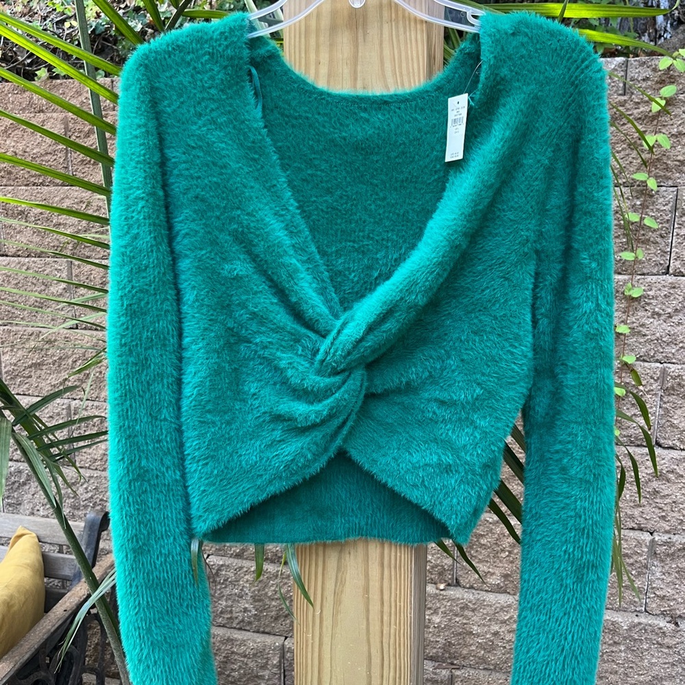 Aerie Vibrant Emerald Sweater